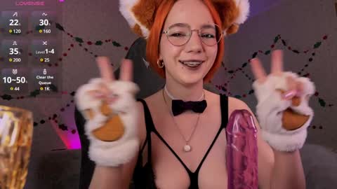 Snapshot of mariel_a_gold chatting on 2, 1, 2025 Mariel Gold online show from 2, 1, 2025