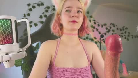 Mariel Gold online show from 6, 5, 2026