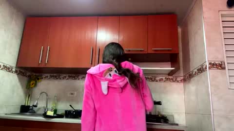 Mariie online show from 5, 1, 2025