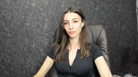 marielleanker online show from 16, 11, 2025