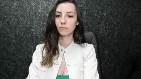 marielleanker online show from 17, 11, 2025