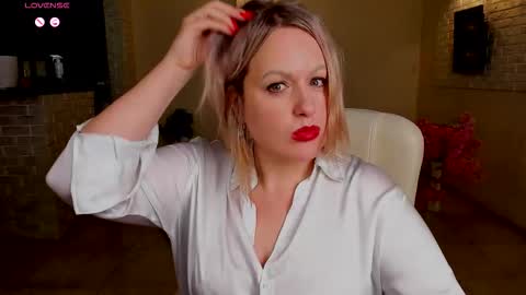 mariemlui online show from 14, 11, 2025