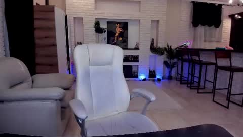 Snapshot of mariemlui chatting on 25, 6, 2026 mariemlui online show from 25, 6, 2026