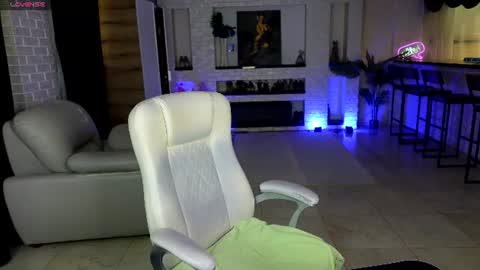 Snapshot of mariemlui chatting on 6, 7, 2026 mariemlui online show from 6, 7, 2026