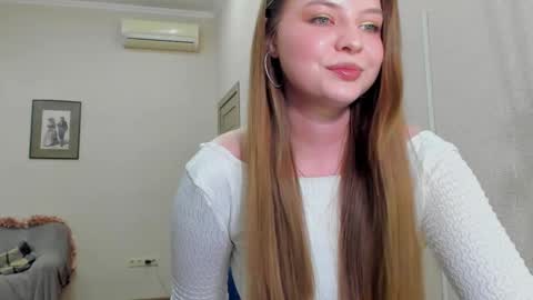 Snapshot of mariesoft chatting on 27, 2, 2026 MarieBelle online show from 27, 2, 2026