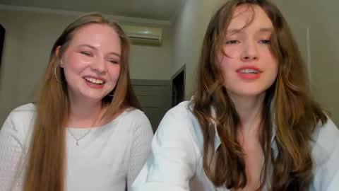 Snapshot of mariesoft chatting on 6, 3, 2026 MarieBelle online show from 6, 3, 2026