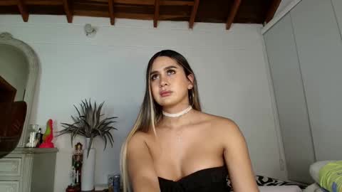 Snapshot of marihana_one1 chatting on 28, 1, 2025 Marihana online show from 28, 1, 2025