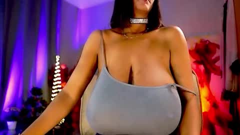 Nikita - Scroll down and read my bio please. New Pictures in Bio online show from 15, 11, 2025