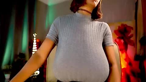 Nikita - Scroll down and read my bio please. New Pictures in Bio online show from 29, 11, 2025