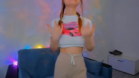 Snapshot of marilinal chatting on 11, 2, 2025 Marilina online show from 11, 2, 2025