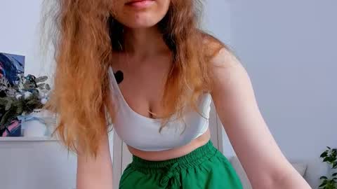 Snapshot of marilinal chatting on 27, 2, 2025 Marilina online show from 27, 2, 2025