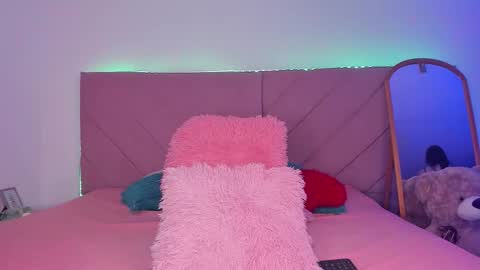 Marily Daniela online show from 26, 11, 2025