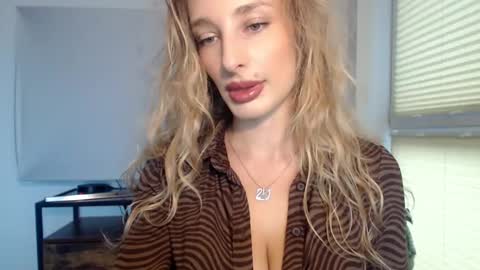 MarilynDevilish online show from 18, 1, 2025