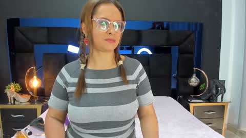 Marilyn Vega online show from 21, 1, 2025