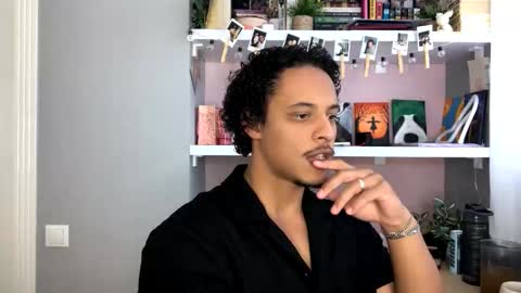 Snapshot of marinaxmonroe chatting on 17, 10, 2025 MarinaxMonroe online show from 17, 10, 2025