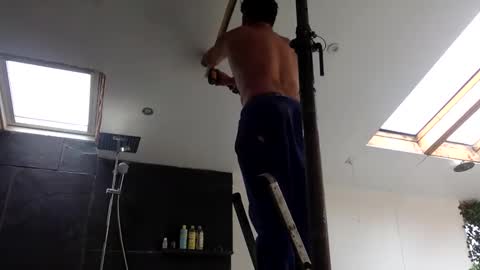 Snapshot of mariov43 chatting on 8, 10, 2025 mariov43 online show from 8, 10, 2025