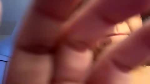 mariposa990 online show from 18, 4, 2026