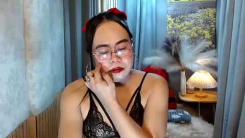 LEAH online show from 6, 6, 2026