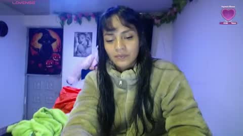 Maritza Ferrer -Samara Beltran online show from 27, 7, 2026