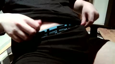 Snapshot of mark50192 chatting on 4, 12, 2025 Mark online show from 4, 12, 2025