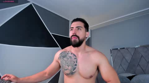 Snapshot of mark_broown_ chatting on 1, 1, 2025 mark_broown_ online show from 1, 1, 2025