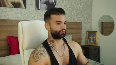 Mark online show from 5, 1, 2025