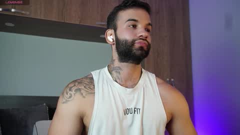 Mark online show from 9, 10, 2025