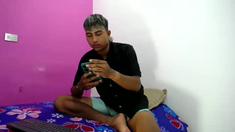 mark_latin18 online show from 9, 2, 2025