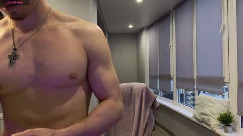 Mark online show from 3, 1, 2025