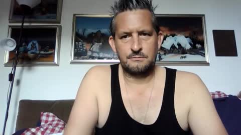 marka1506 online show from 10, 11, 2025