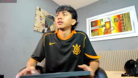 markbowie online show from 23, 4, 2026