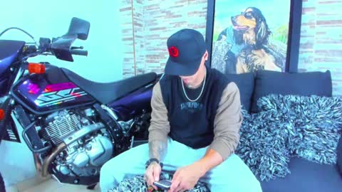 Snapshot of marko_toro__ chatting on 17, 12, 2024 Sebastian online show from 17, 12, 2024