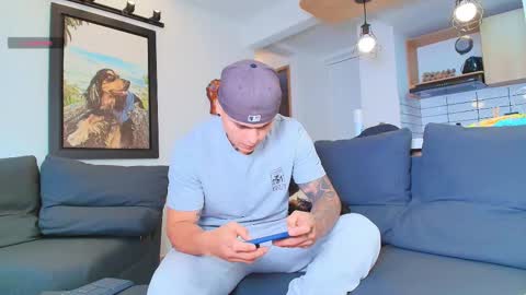 Snapshot of marko_toro__ chatting on 27, 10, 2025 Sebastian online show from 27, 10, 2025