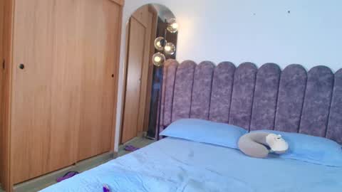 Snapshot of marko_toro__ chatting on 25, 11, 2025 Sebastian online show from 25, 11, 2025