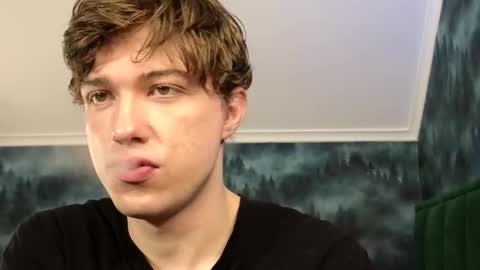 Snapshot of markshot_ chatting on 21, 11, 2025 markshot_ online show from 21, 11, 2025