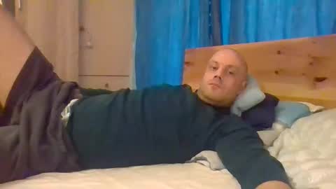 Snapshot of markus_7 chatting on 24, 9, 2025 markus_7 online show from 24, 9, 2025