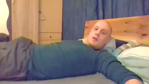 Snapshot of markus_7 chatting on 2, 10, 2025 markus_7 online show from 2, 10, 2025