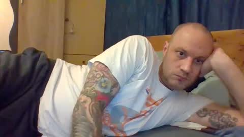 Snapshot of markus_7 chatting on 2, 11, 2025 markus_7 online show from 2, 11, 2025