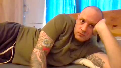 markus_7 online show from 25, 4, 2026