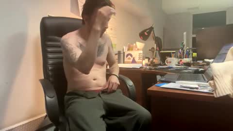 Snapshot of markus_rivas chatting on 10, 10, 2025 markus rivas online show from 10, 10, 2025