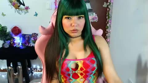 maron  online show from 9, 6, 2026
