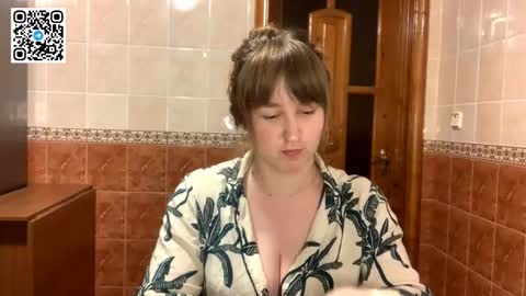 Snapshot of maroonmoon_ chatting on 9, 11, 2025 Miriam online show from 9, 11, 2025