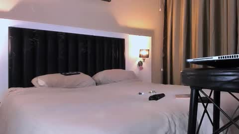 -- Mari -- online show from 4, 3, 2026