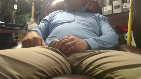only fans marrieddad19751975 online show from 3, 7, 2026