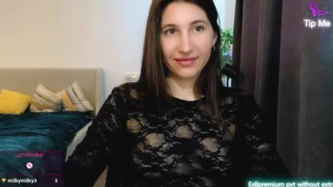 marrycolins online show from 23, 4, 2026