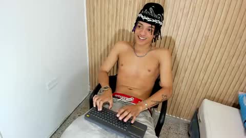 MARSHALL online show from 5, 10, 2025