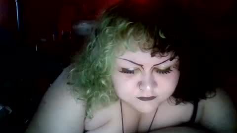 Snapshot of marshallmarx517 chatting on 5, 8, 2026 marshallmarx517 online show from 5, 8, 2026