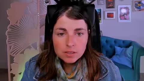 martaedams online show from 10, 9, 2025