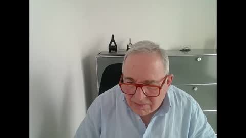 Snapshot of martin_1947 chatting on 9, 2, 2025 martin_1947 online show from 9, 2, 2025