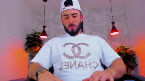 Martin Foster online show from 7, 4, 2026